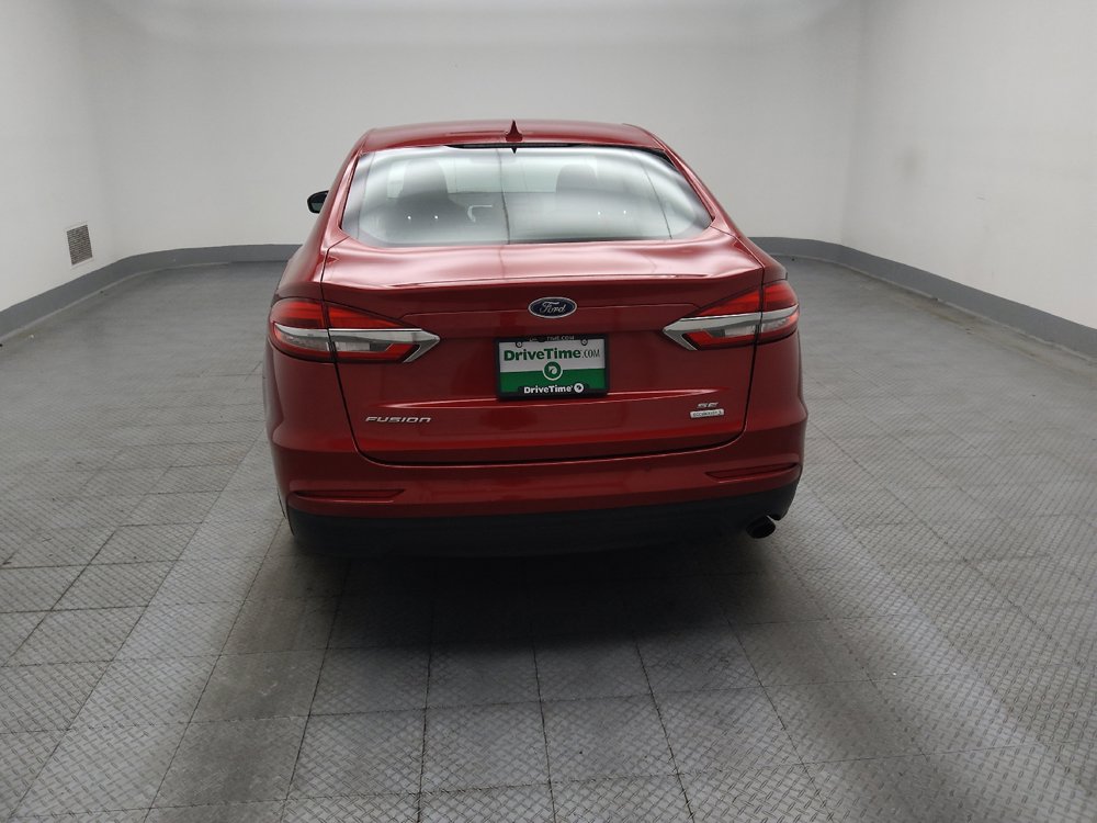 Used 2020 Ford Fusion SE FWD image 6