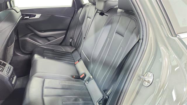 Used 2023 Audi A4 2.0T Premium Plus image 21