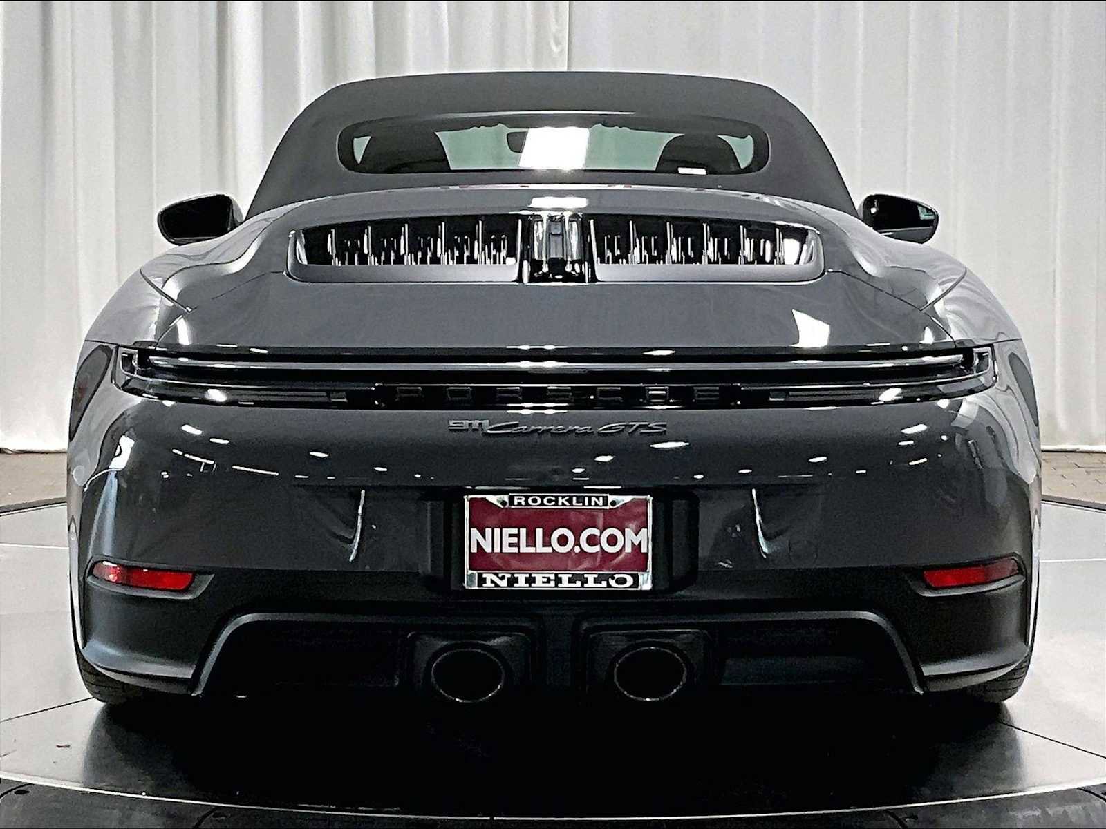 Used 2026 Porsche 911 Carrera GTS RWD image 8
