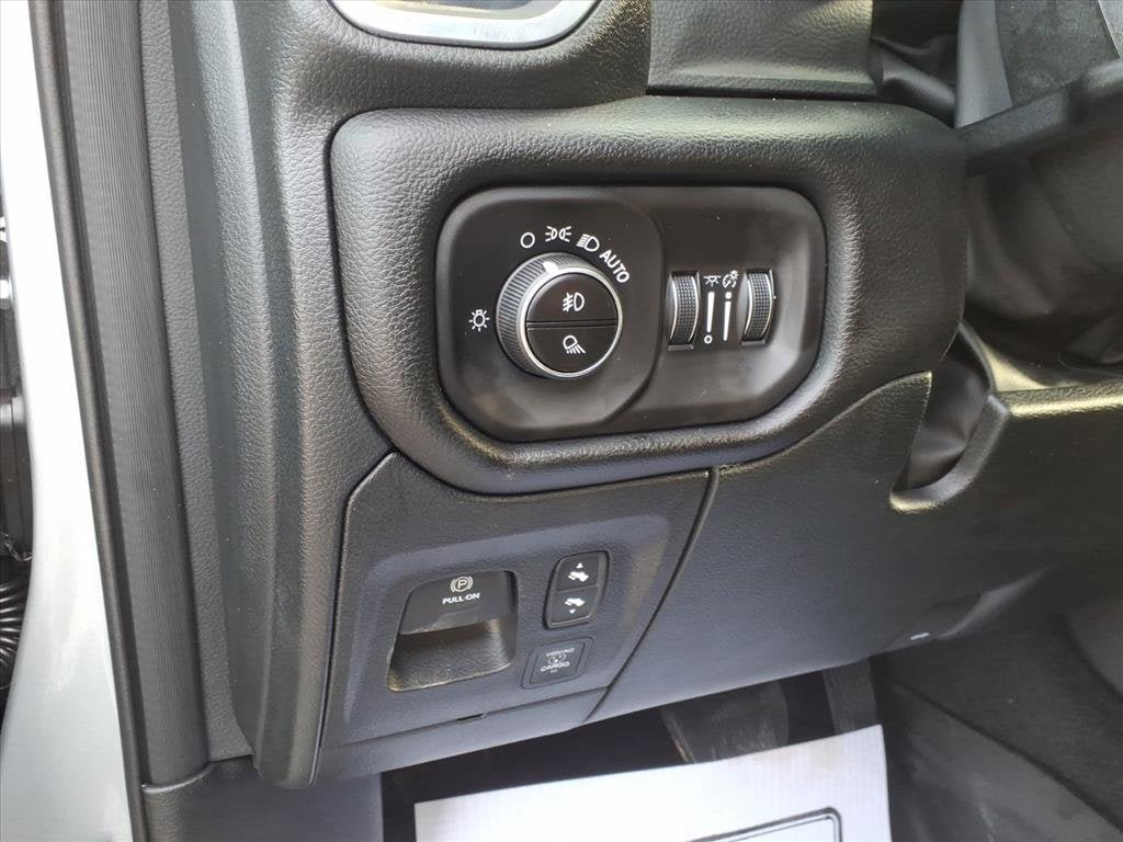 New 2026 RAM 1500 Laramie w/ Bed Utility Group AWD/4WD image 17
