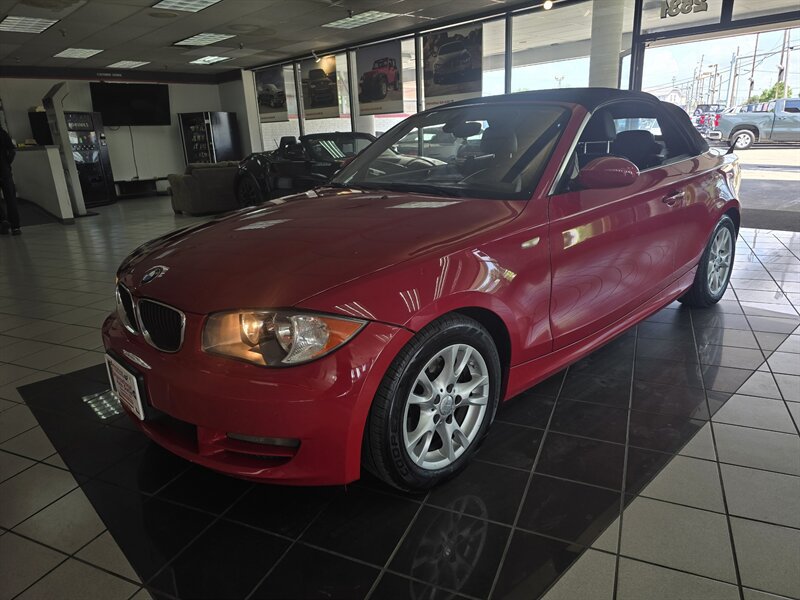 Used 2009 BMW 128i Convertible RWD image 28