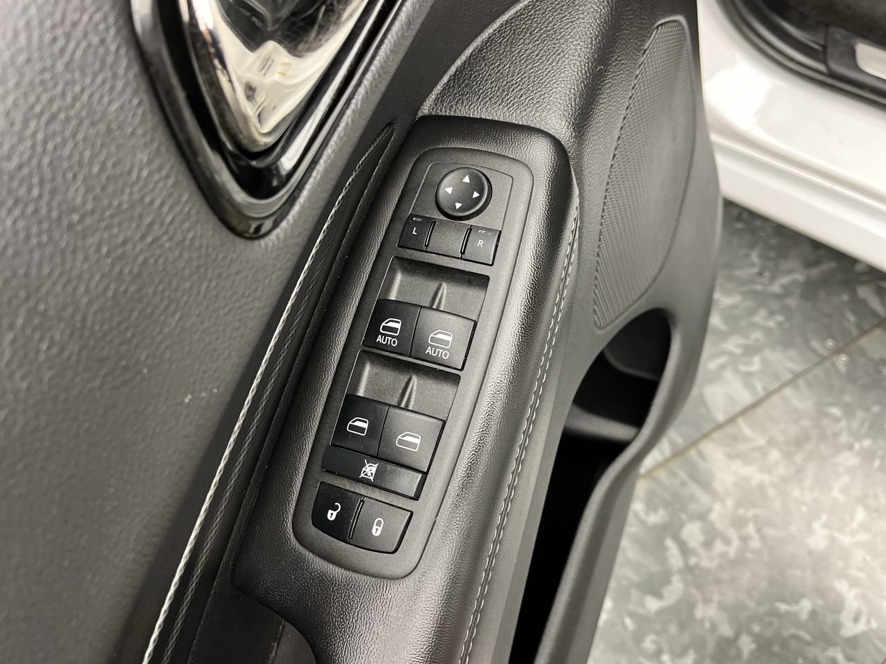 Used 2022 Dodge Durango GT AWD/4WD image 9