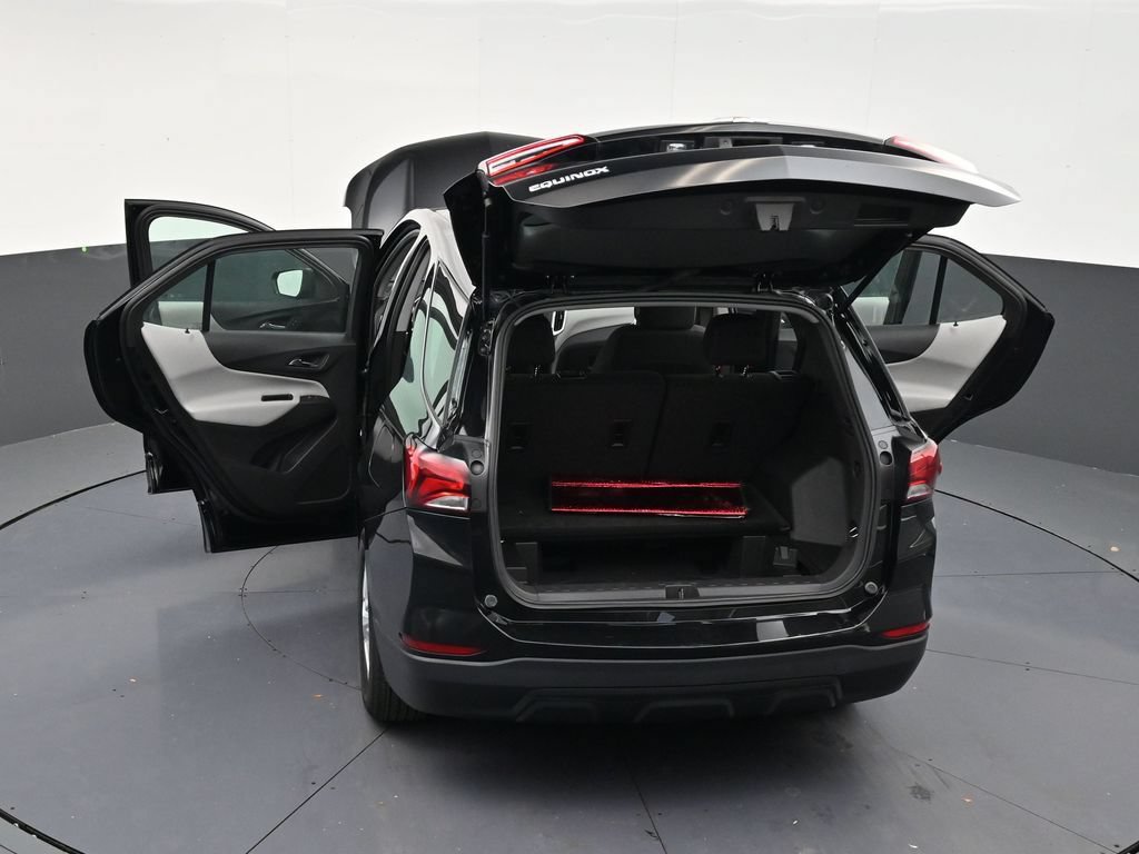 Used 2024 Chevrolet Equinox LS w/ Driver Confidence II Package FWD image 29