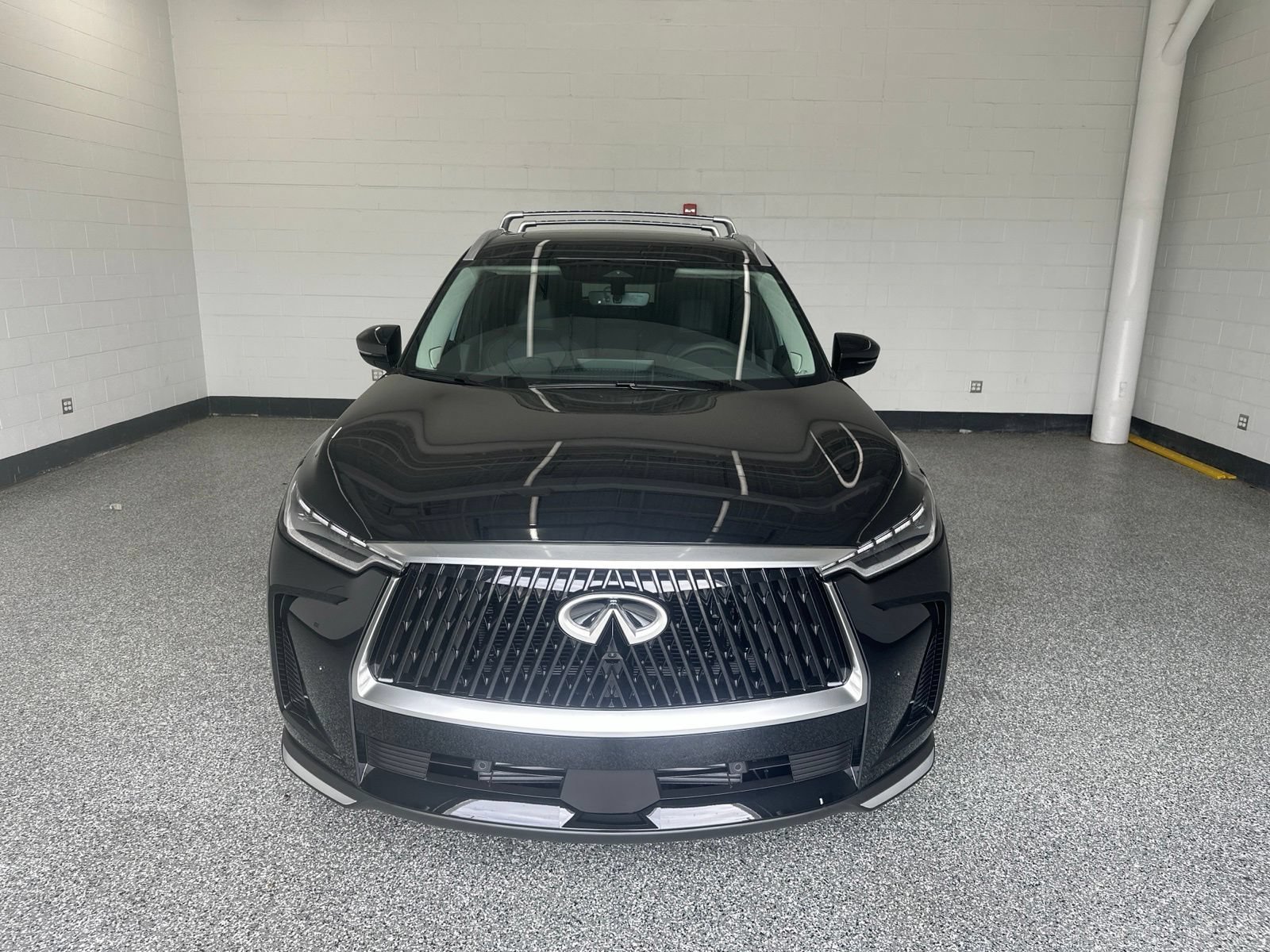 New 2027 INFINITI QX60 Luxe w/ Cargo Package AWD/4WD image 5