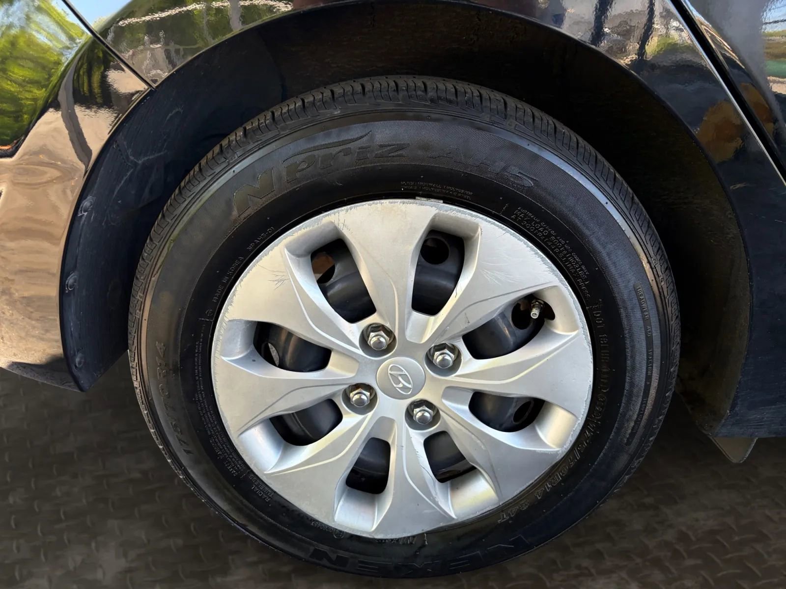 Used 2016 Hyundai Accent SE FWD image 36
