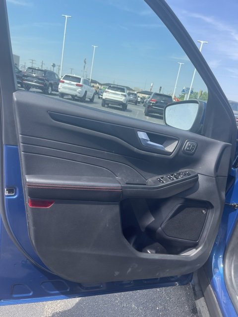 Used 2023 Ford Escape ST-Line Select w/ Tech Pack #2 image 9