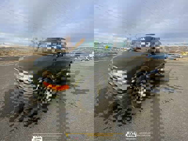 Used 2001 Chevrolet S10 Pickup LS w/ Preferred Equipment Group image 1