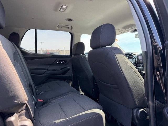 Used 2020 Chevrolet Traverse LT FWD image 7