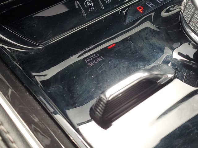 Used 2024 Jeep Wagoneer 4WD w/ Premium Group I image 25