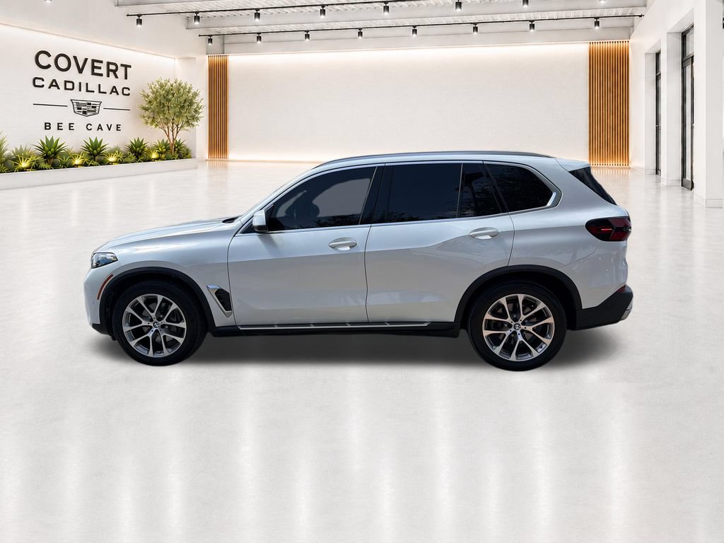 Used 2024 BMW X5 xDrive40i AWD/4WD image 6