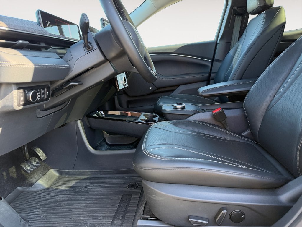 Used 2023 Ford Mustang Mach-E Premium AWD/4WD image 6