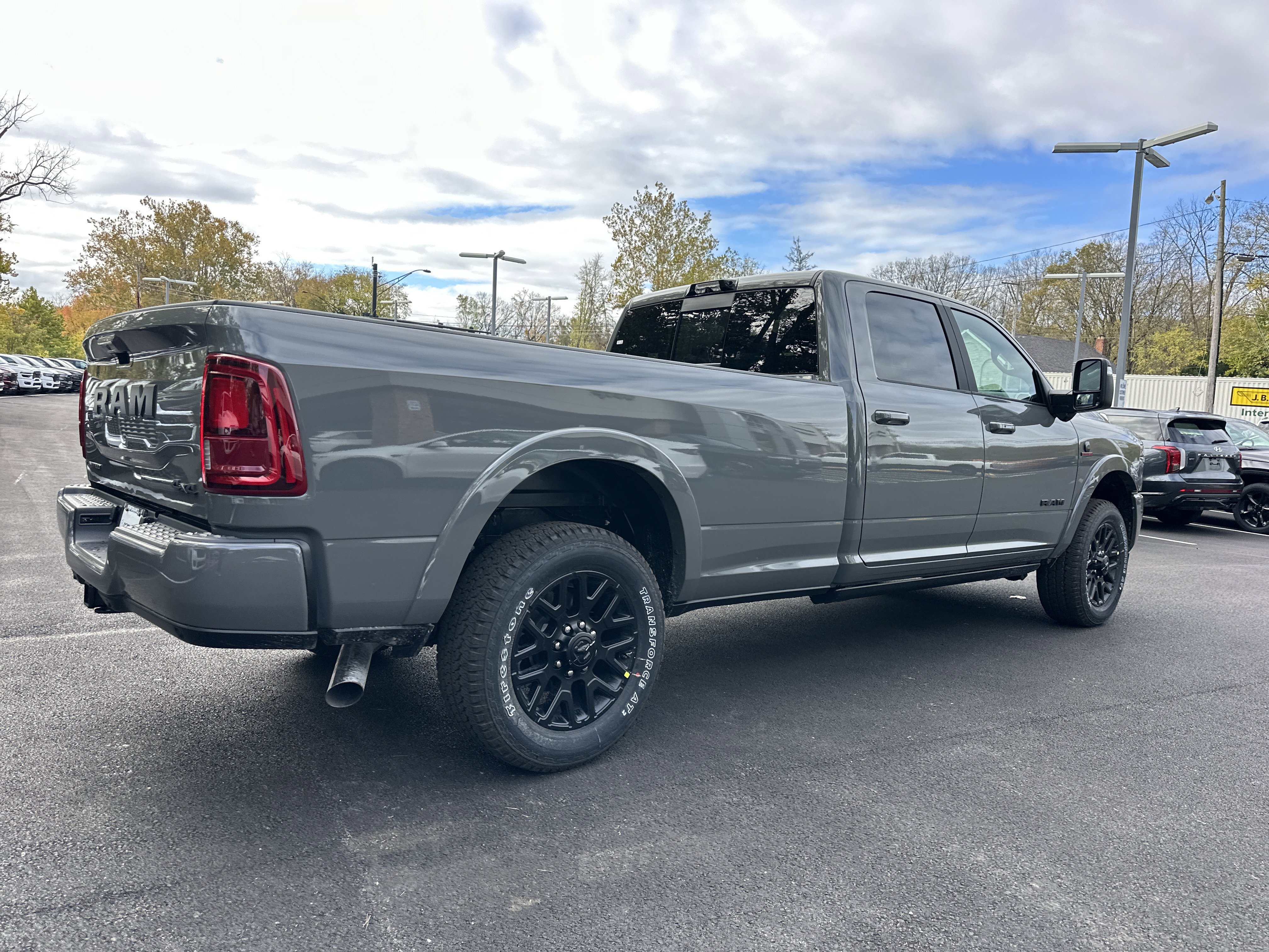 New 2026 RAM 3500 Limited image 18