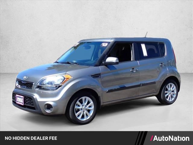 Used 2013 Kia Soul + FWD image 1