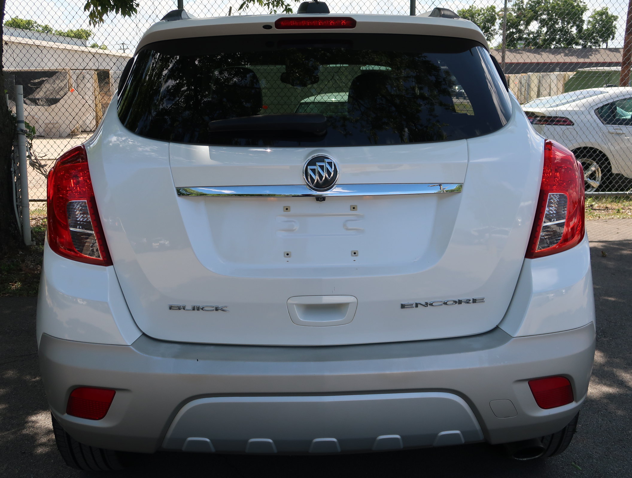 Used 2015 Buick Encore Convenience FWD image 10