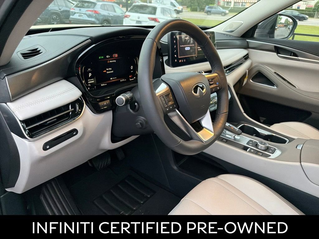 Certified 2026 INFINITI QX60 Luxe w/ Family Package image 17