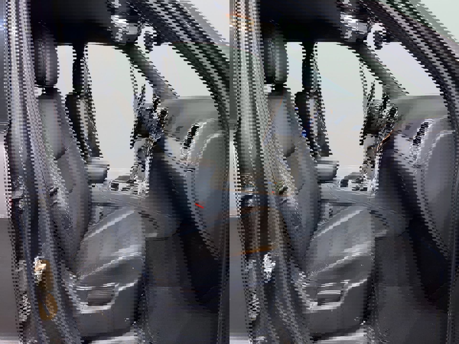 Used 2020 Jeep Grand Cherokee Altitude image 18