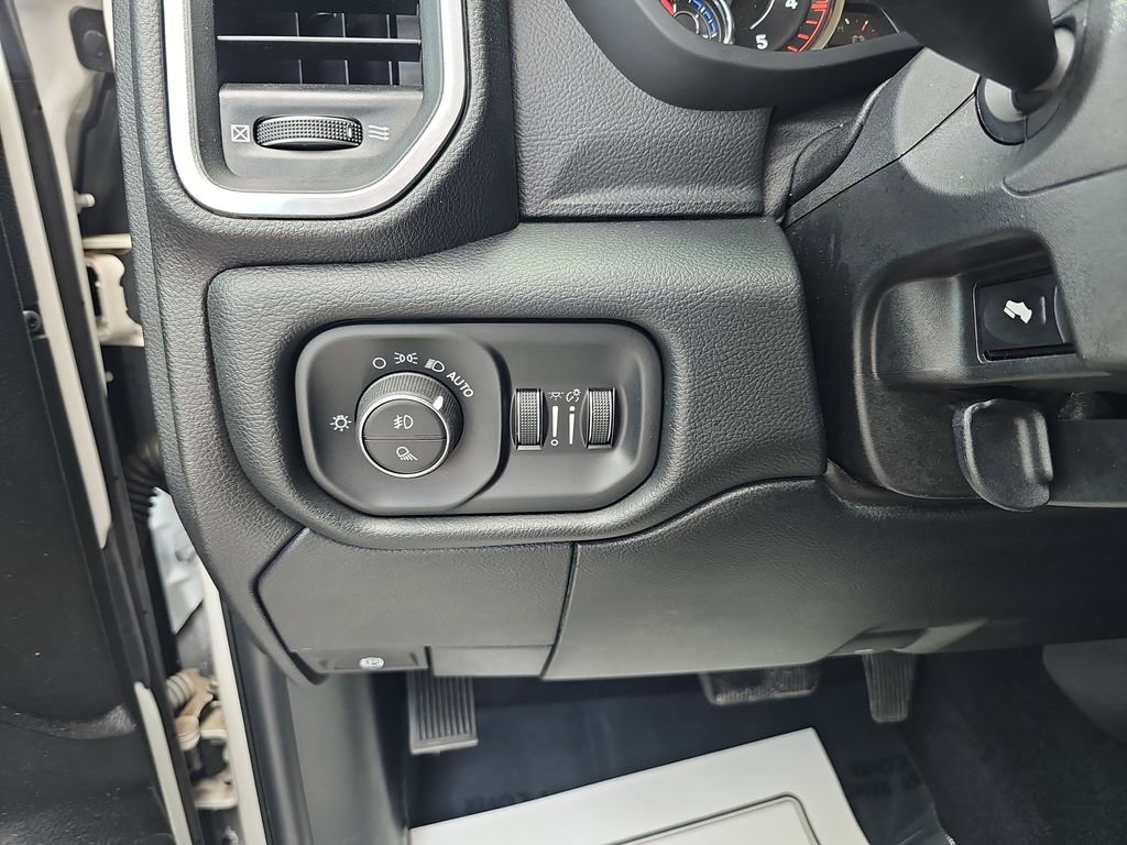 Used 2020 RAM 2500 Laramie image 29