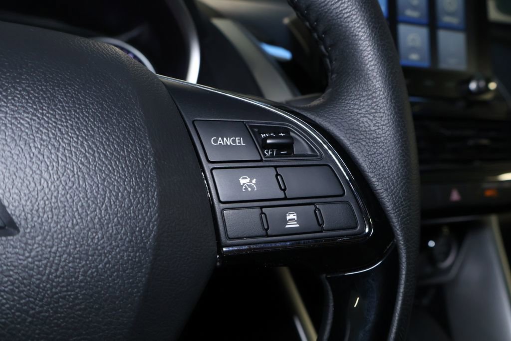 Used 2025 Mitsubishi Eclipse Cross SE image 21