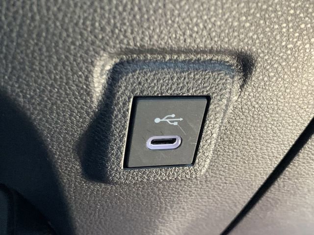 Used 2025 Toyota Corolla LE FWD image 27