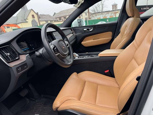 Used 2022 Volvo XC60 B5 Inscription w/ Advanced Package AWD/4WD image 20