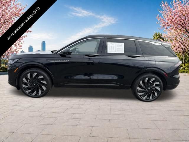 Certified 2024 Lincoln Nautilus Black Label w/ Jet Appearance Package (87T) AWD/4WD image 3