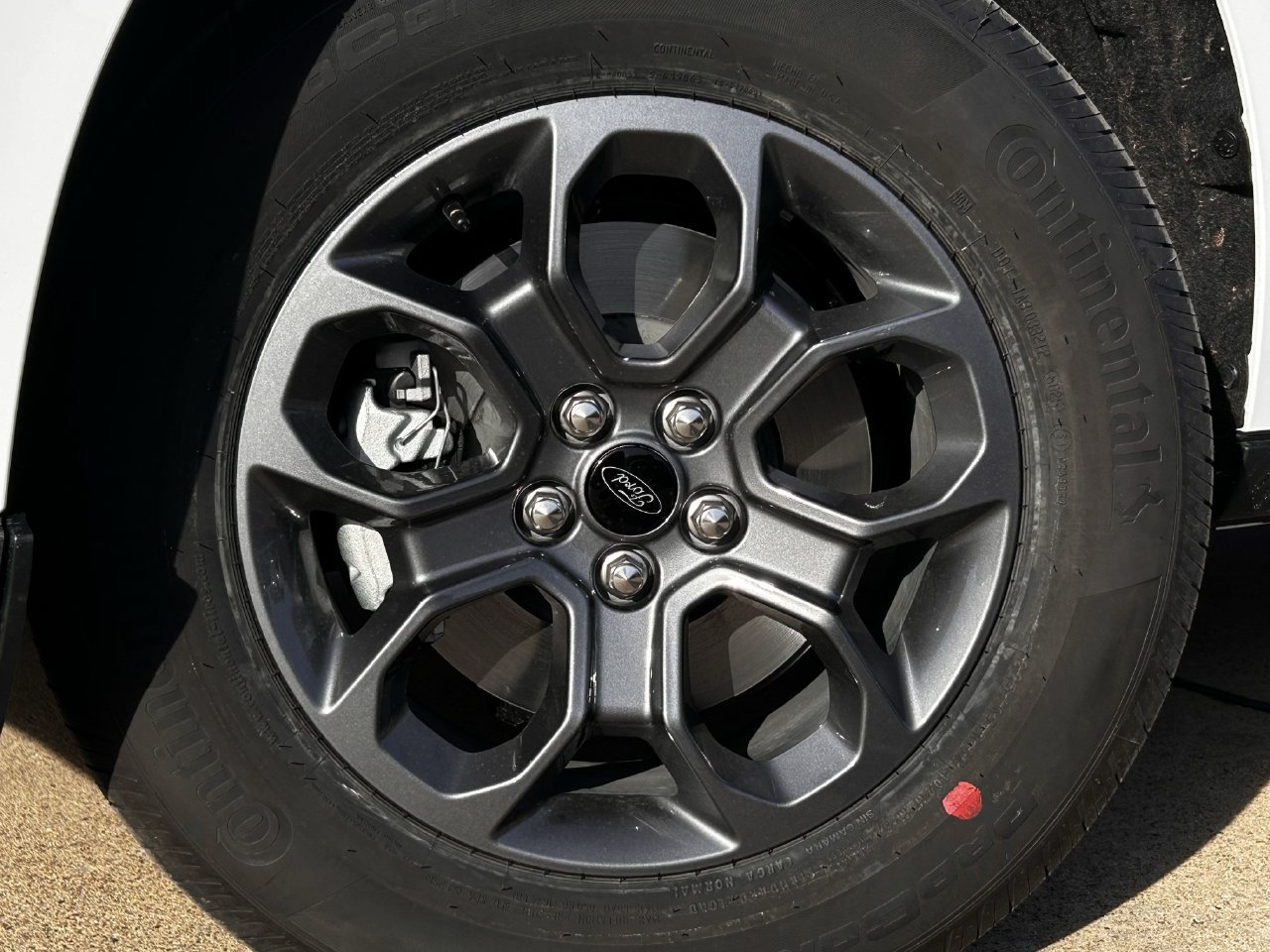 New 2026 Ford Maverick XLT w/ XLT Luxury Package AWD/4WD image 3