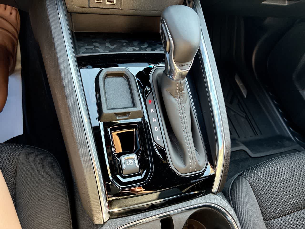 New 2026 GMC Canyon Elevation RWD image 16