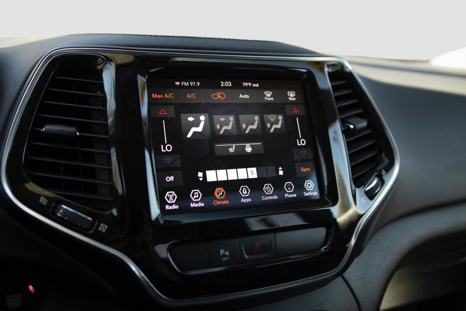 Used 2020 Jeep Cherokee Limited AWD/4WD image 8