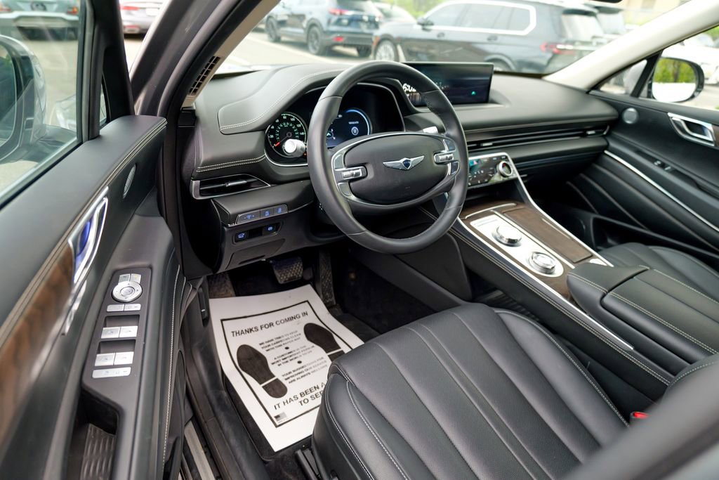 Used 2024 Genesis GV80 2.5T AWD/4WD image 16