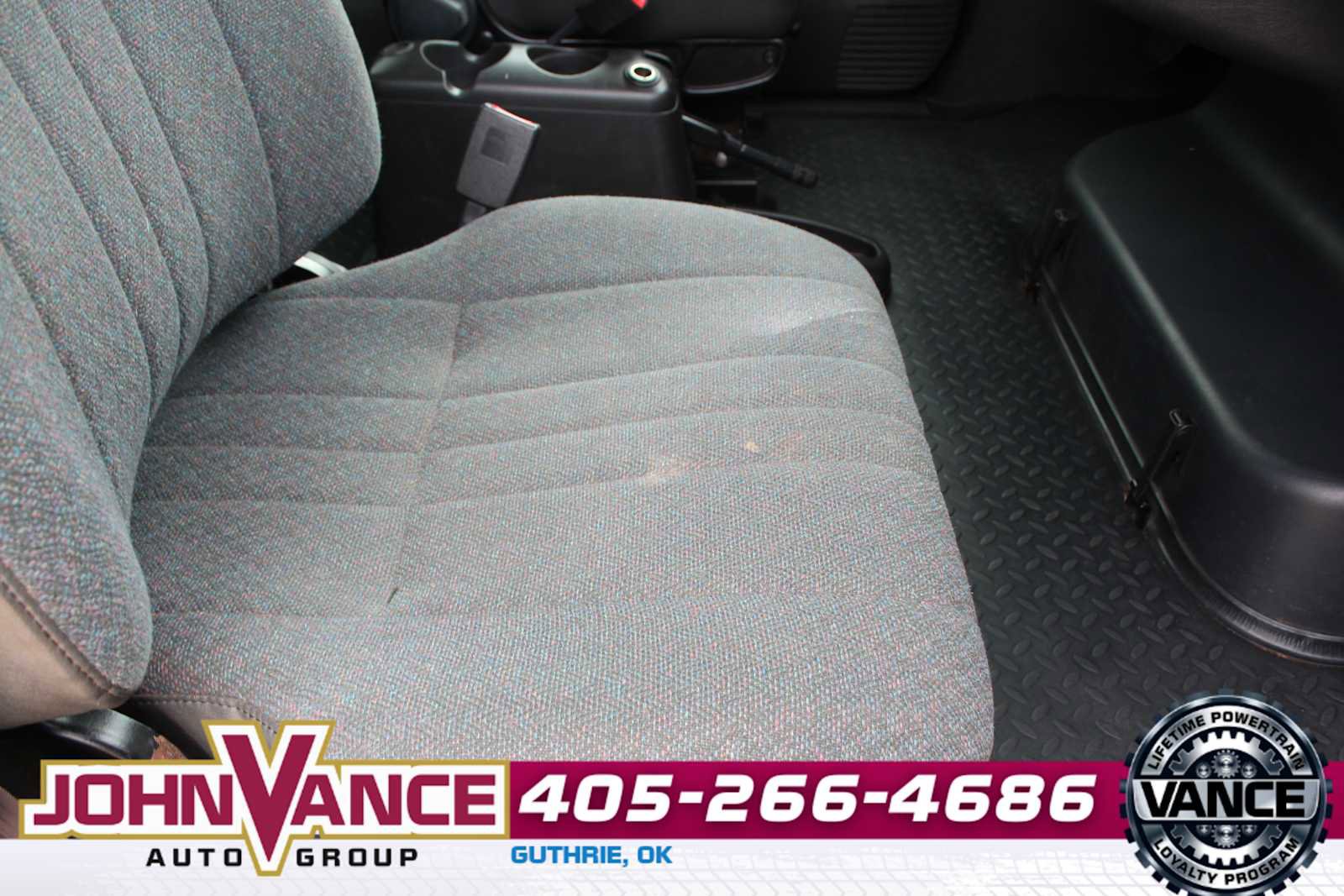 Used 2005 GMC TopKick C4500 2WD Crew Cab image 19