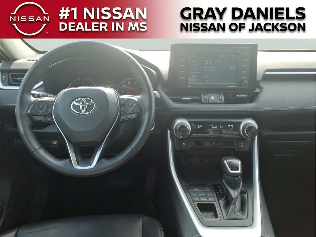 Used 2021 Toyota RAV4 XLE Premium AWD/4WD image 10