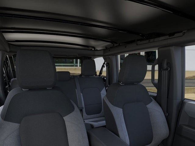 New 2025 Ford Bronco 4-Door AWD/4WD image 37