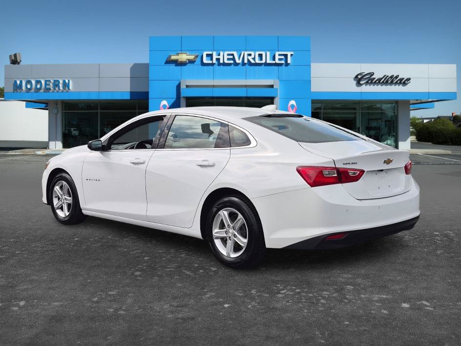 Used 2024 Chevrolet Malibu LT FWD image 3