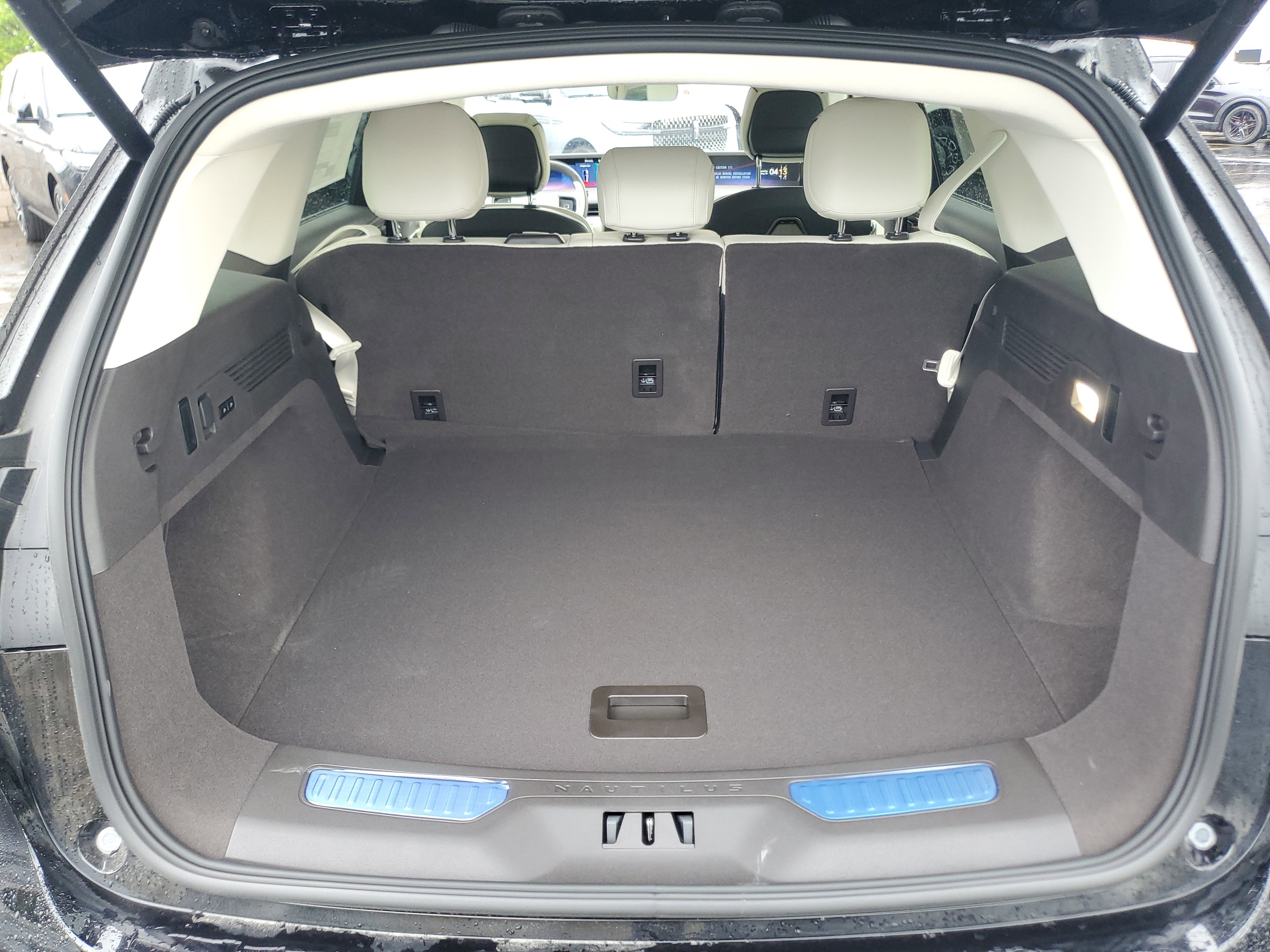 New 2026 Lincoln Nautilus Black Label AWD/4WD image 32