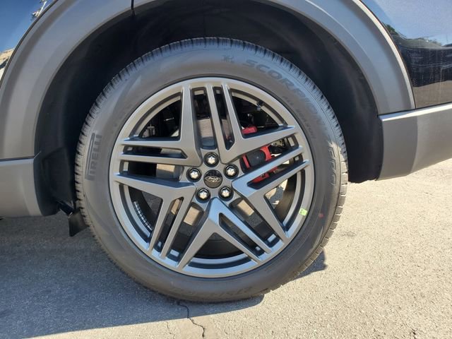 Used 2026 Ford Explorer ST-Line w/ ST-Line Street Pack image 21