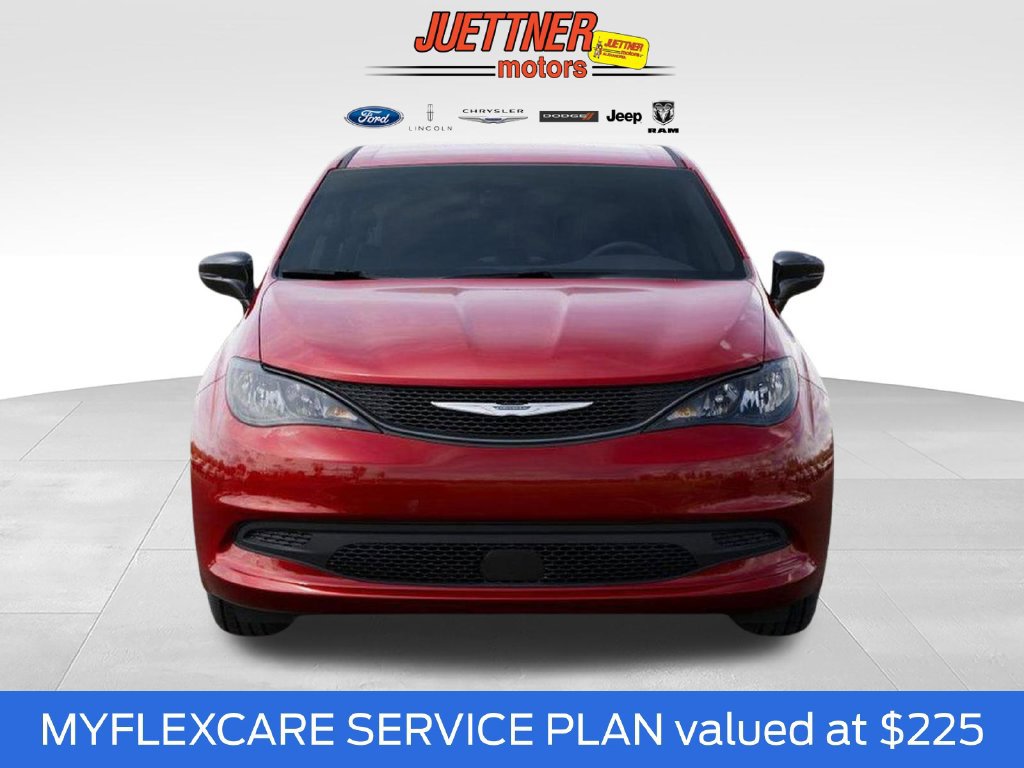 New 2026 Chrysler Voyager LX FWD image 2