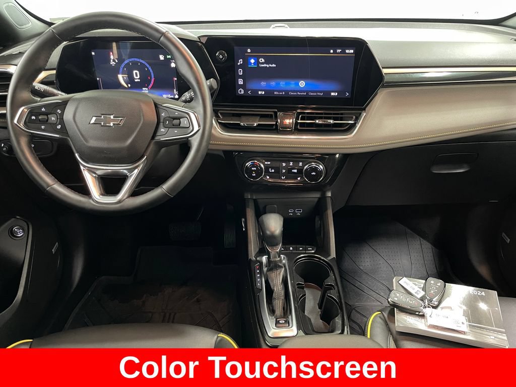 Used 2024 Chevrolet TrailBlazer ACTIV w/ Convenience Package AWD/4WD image 2