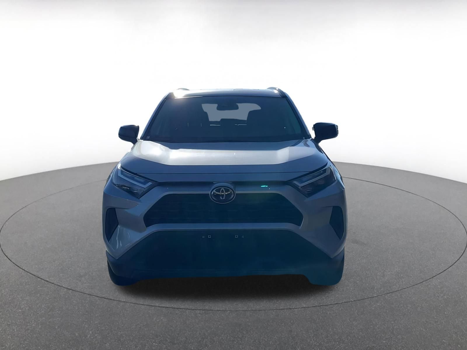 Used 2025 Toyota RAV4 LE image 4