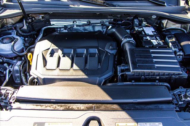 Used 2025 Audi Q3 2.0T Premium image 26