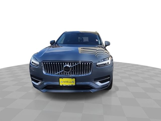 Used 2023 Volvo XC90 T8 Plus w/ Protection Package Premier image 3