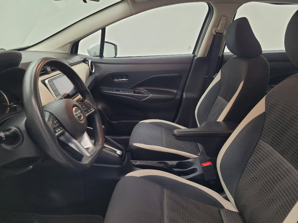 Used 2020 Nissan Versa SV FWD image 17