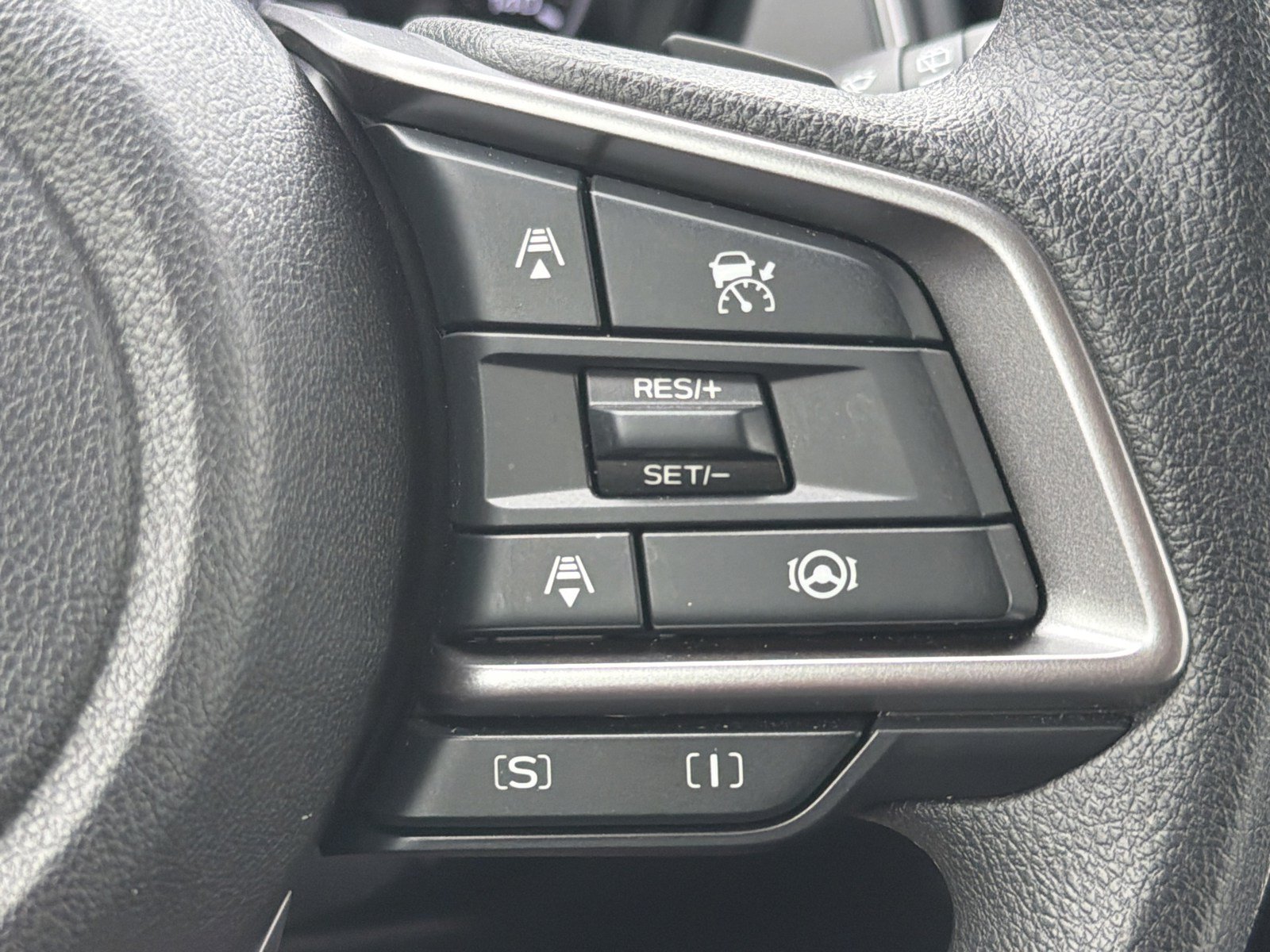 Certified 2025 Subaru Impreza 2.0i Sport AWD/4WD image 28