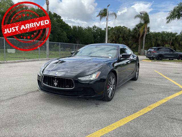 Used 2017 Maserati Ghibli S image 1