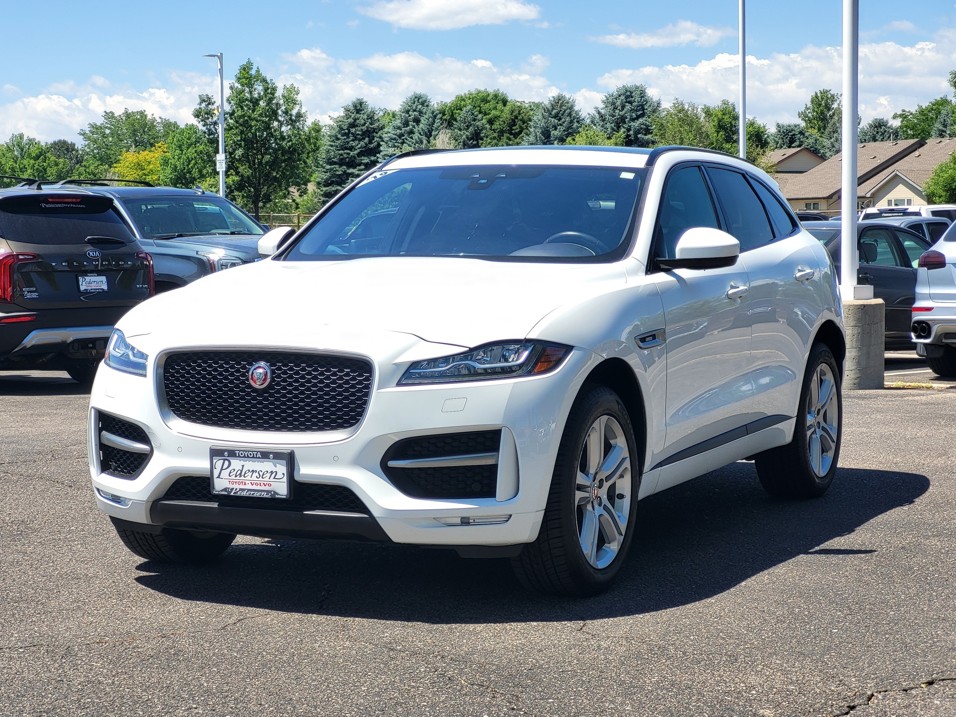 Used 2019 Jaguar F-PACE R-Sport AWD/4WD image 4