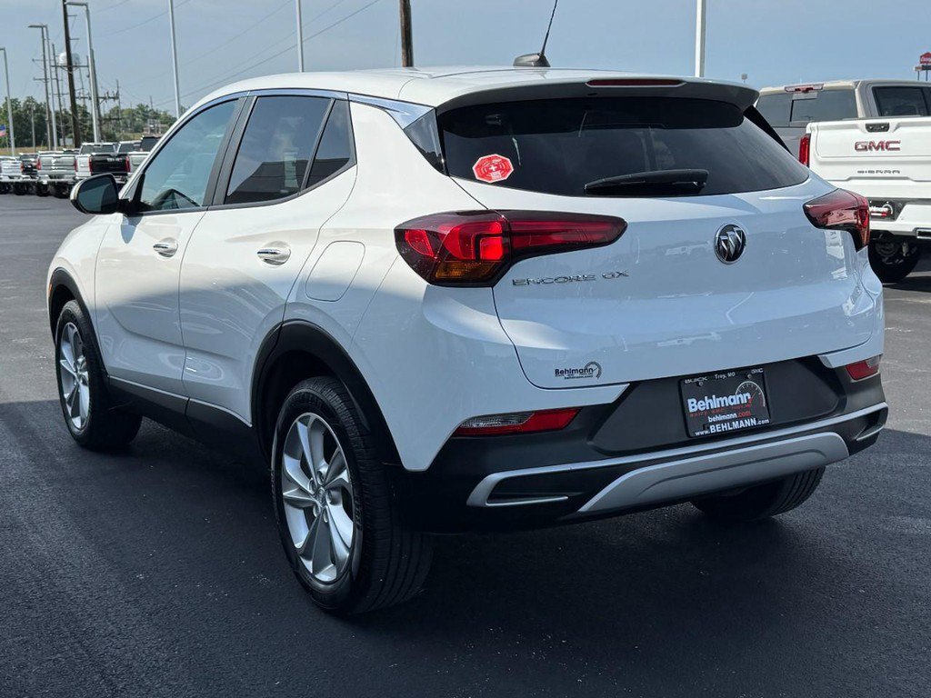 Used 2022 Buick Encore GX Preferred w/ Cold Weather Comfort Package FWD image 8