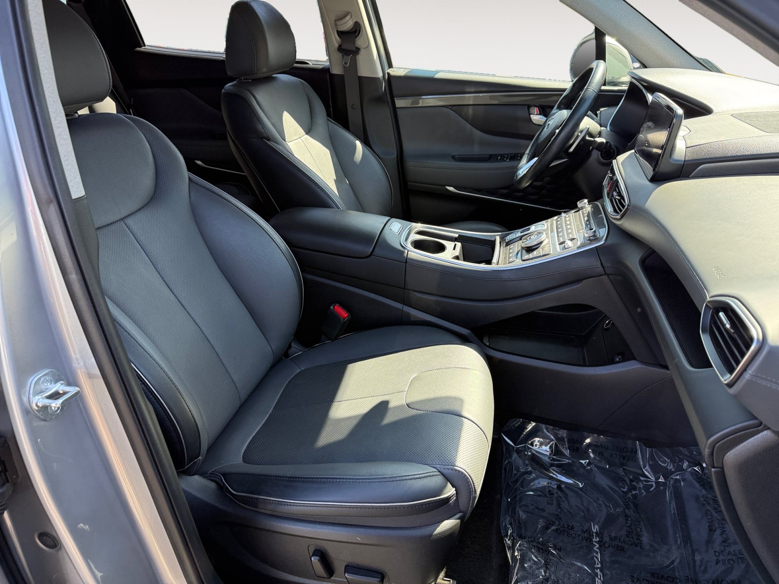 Certified 2023 Hyundai Santa Fe Limited w/ Cargo Package FWD image 19