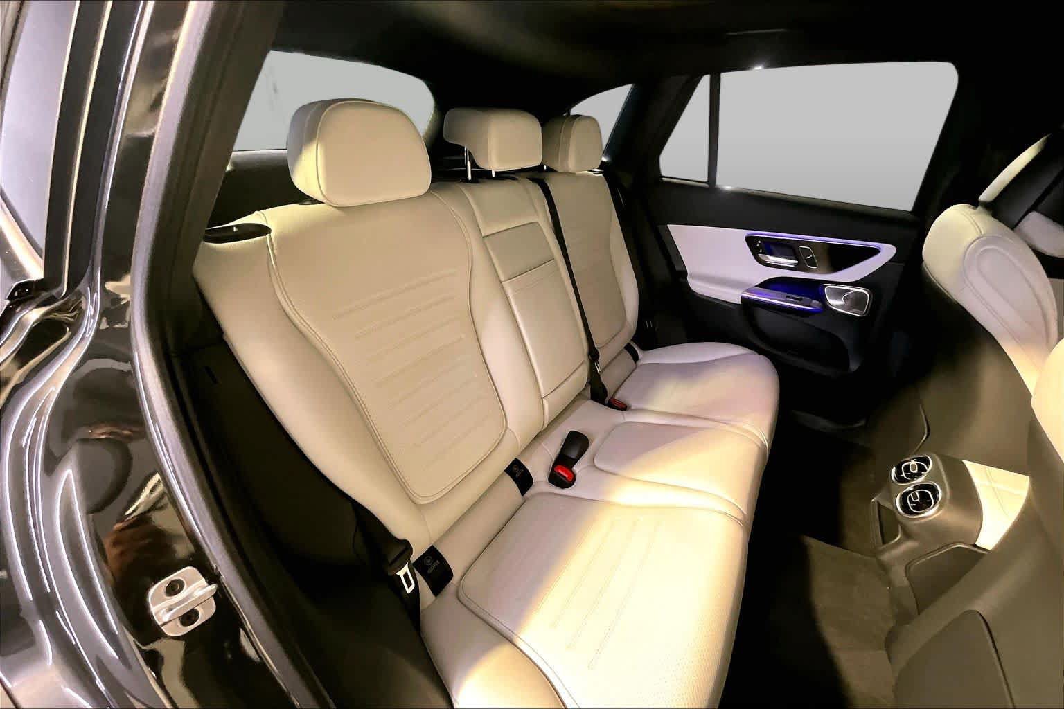 Used 2026 Mercedes-Benz GLC 300 4MATIC image 20