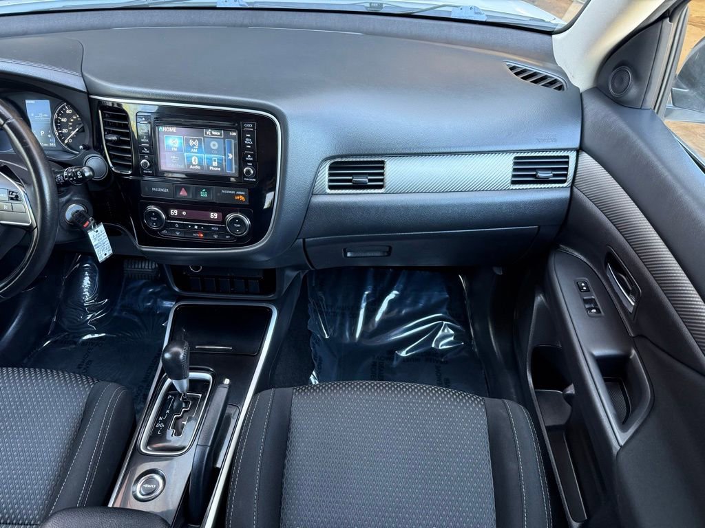 Used 2017 Mitsubishi Outlander ES AWD/4WD image 28