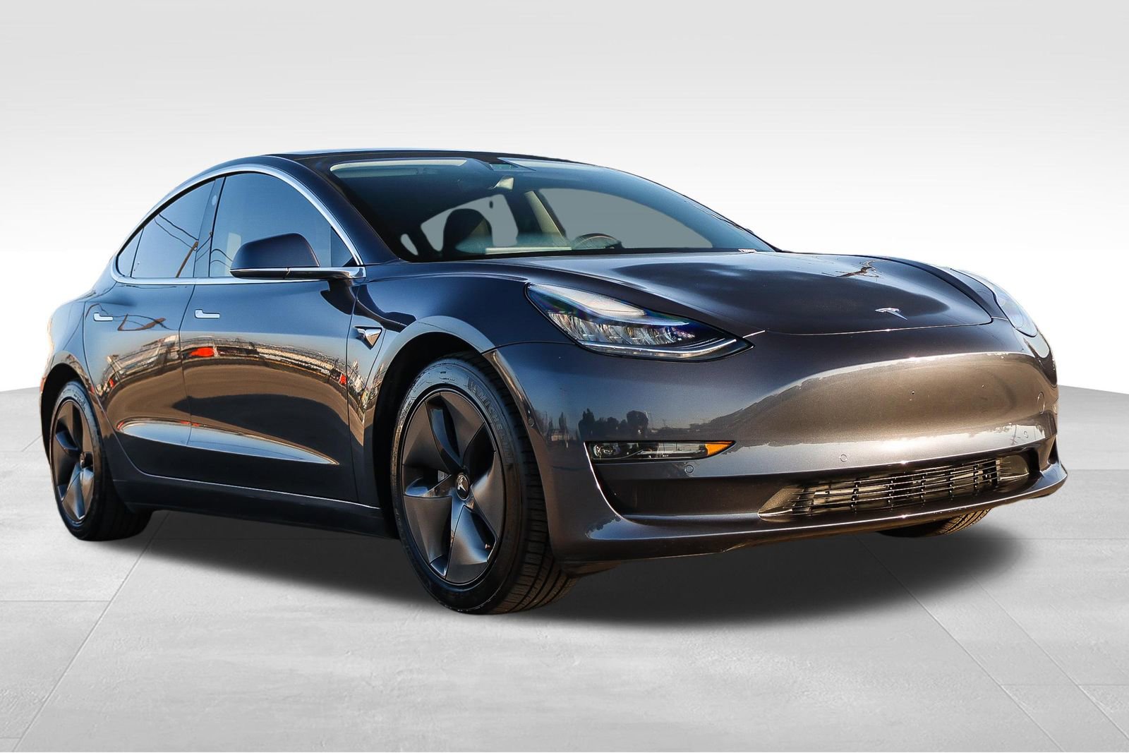 Used 2020 Tesla Model 3 Long Range image 3