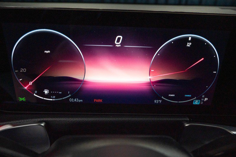 Certified 2026 Mercedes-Benz GLB 250 4MATIC image 26